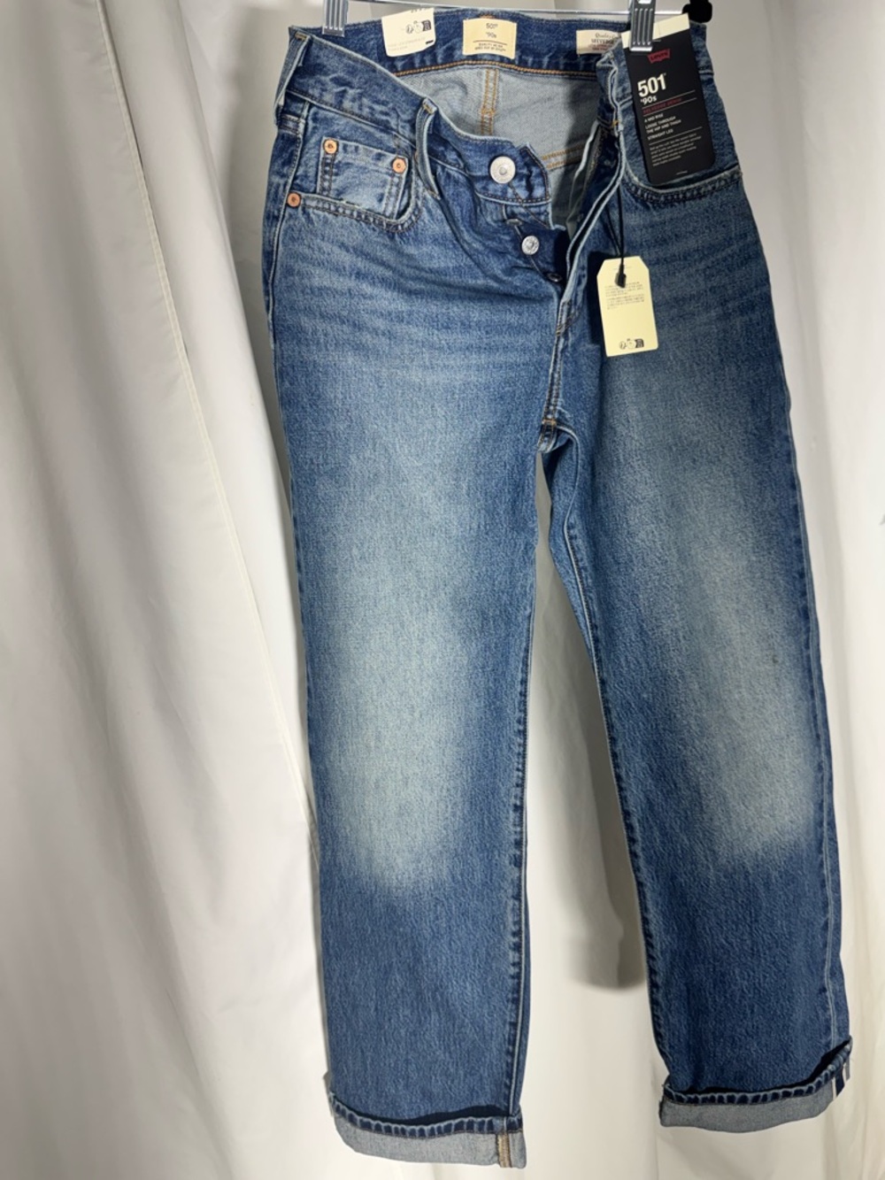Levi's Women's Boyfriend Jeans in Medium Blue Wash